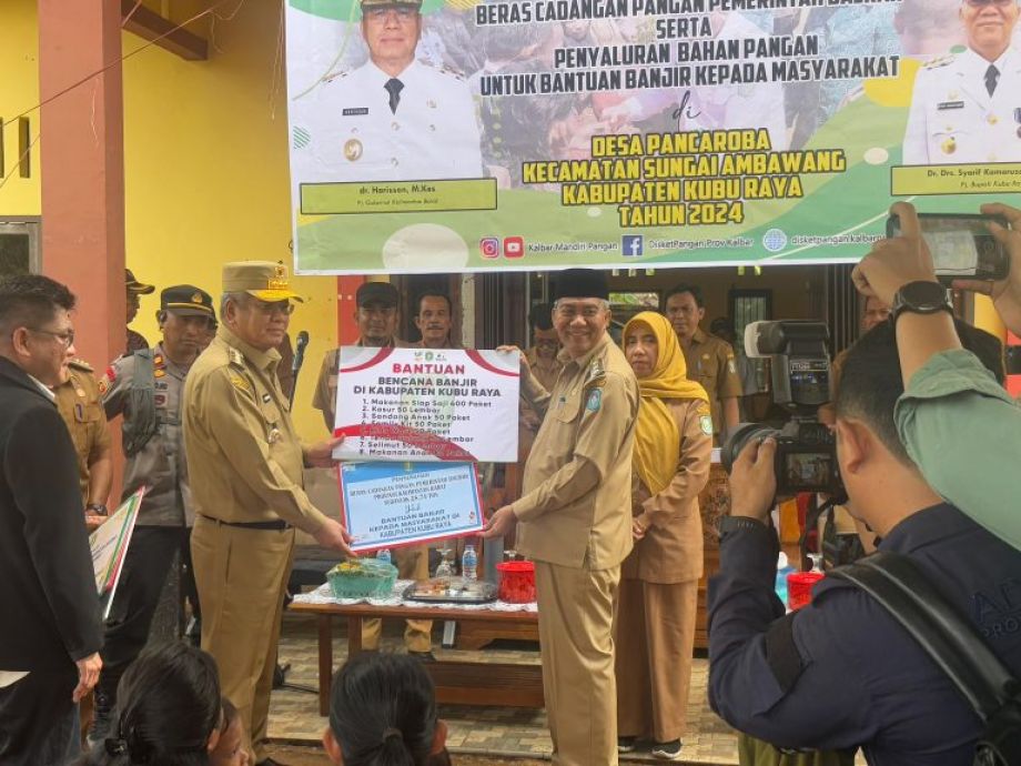 Bantuan Logistik Bencana  Banjir Kecamatan Sungai Ambawang